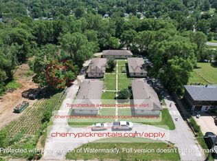 4005 Hartman Cir APT 9, Omaha, NE 68111