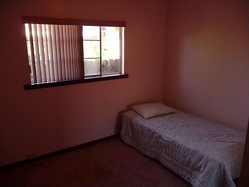 2nd image of 1447 Amesbury Way
