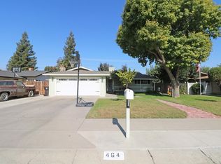 464 E Sandra Ave, Tulare, CA 93274