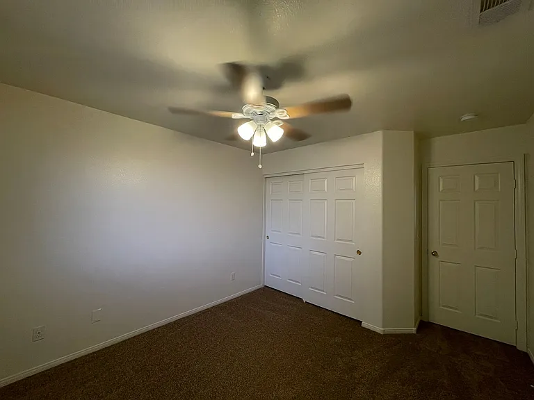 1517 Cross Country St — Photo 22
