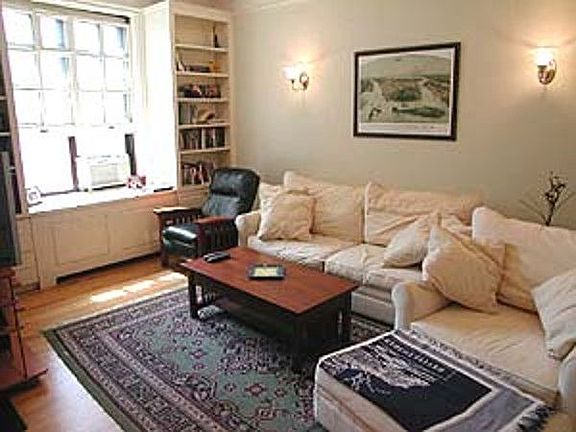 4th image of 2109 Broadway APT 692