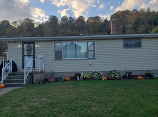 206 Central Ave, Tiltonsville, OH 43963