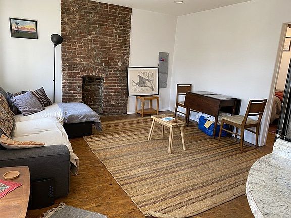 4th image of 373 Columbia St APT 3R
