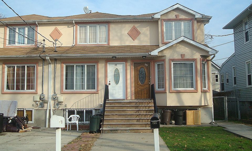 1st image of 25 Mundy Ave