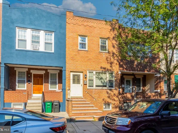 2826 S Warnock St, Philadelphia, PA 19148