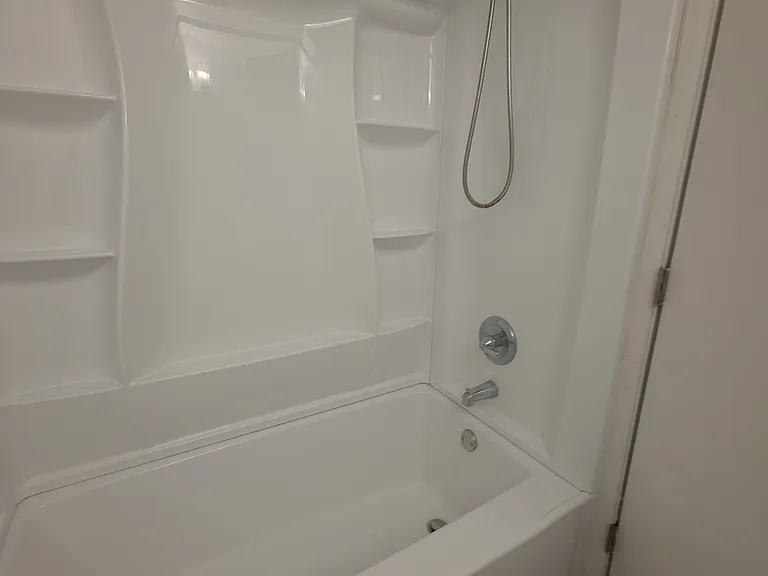 105 Garden Dr — Photo 12