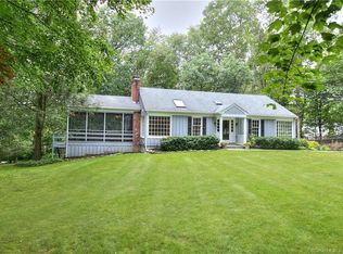 10 Sunset Dr, Weston, CT 06883