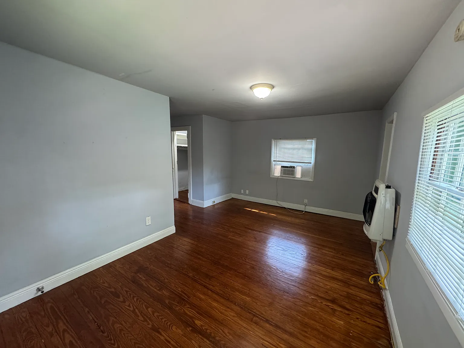 Studio, $1,350 — Photo 2