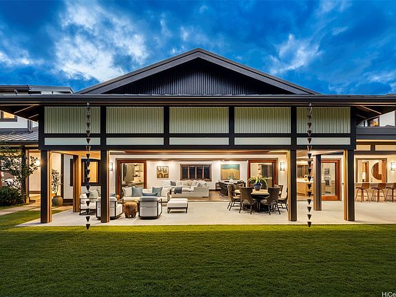 3rd image of 1011 Mokulua Dr