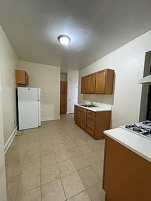 1st image of 25-39 44th St #1