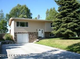 3551 Kachemak Cir, Anchorage, AK 99515