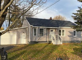 1 Powers Ln, Troy, NY 12182