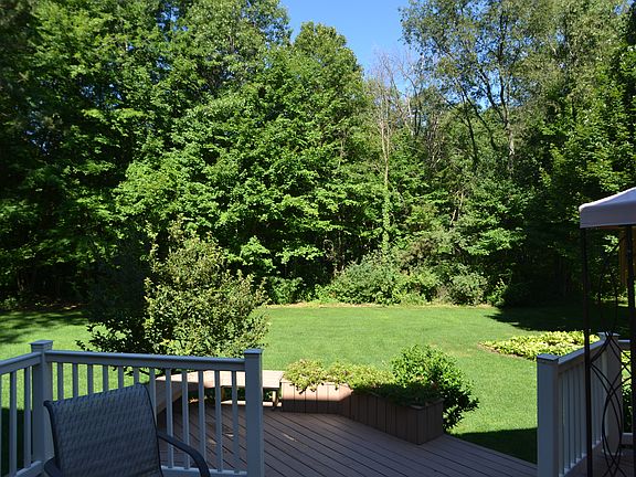 4th image of 3936 Adell Ct