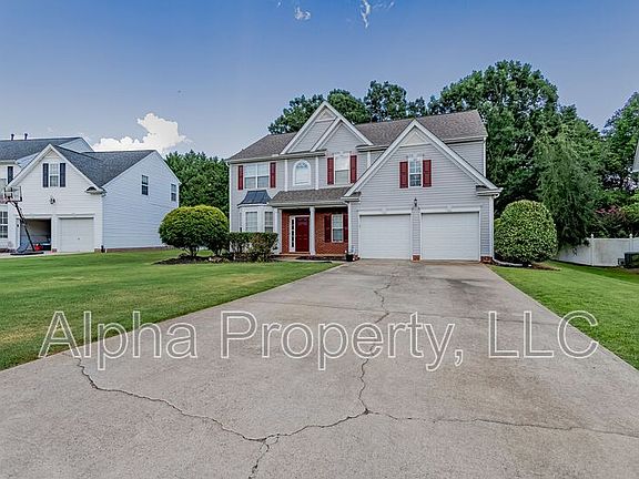 2nd image of 27 Lake Valley Ct