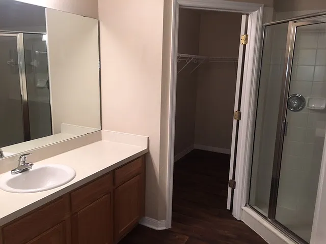 255 Beech Brook St — Photo 7