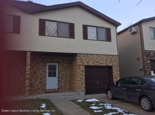 62 Redwood Ave, Staten Island, NY 10308