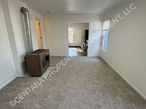 3rd image of 412-418 4th St S #412