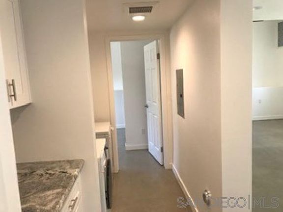 4th image of 4177 Spillman Dr