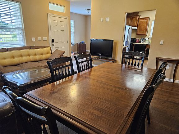 Living room 2