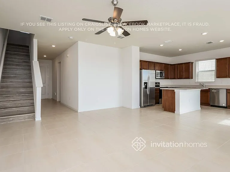 2181 Calm Night St — Photo 5