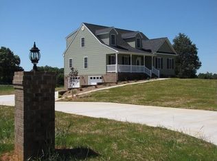 3214 New London Rd, Forest, VA 24551