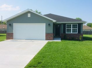4135 W 4th St, Battlefield, MO 65619