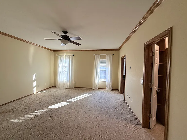 2724 Ashehollow Ln — Photo 15