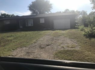 1554 3325 Ave, Abilene, KS 67410