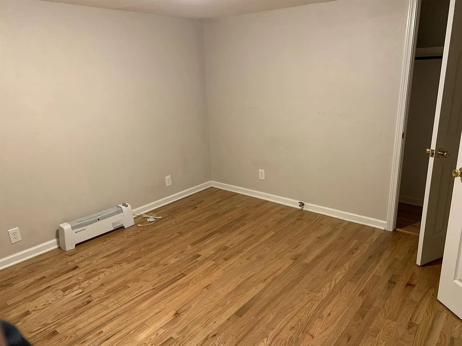 1811 1st Avenue - A — Photo 3
