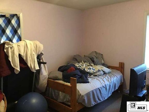 5th image of 103 Benton Dr