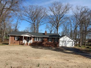 105 Hilldale Dr, Boiling Springs, SC 29316