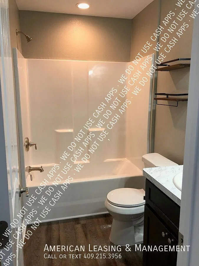 Welcome to your beautifully updated 3-bedroom, 2-bathroom home in the heart of Huntington, TX! — Photo 4