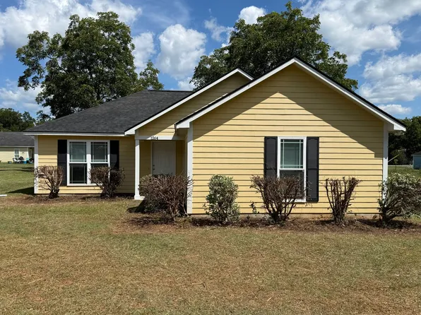 1264 Ball Park Ave NE, Dawson, GA 39842