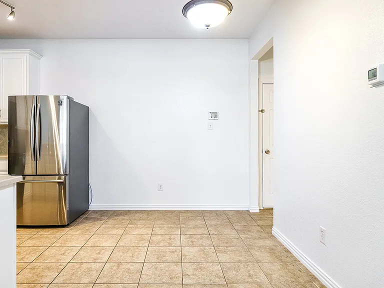 3206 Bedford Rd — Photo 6