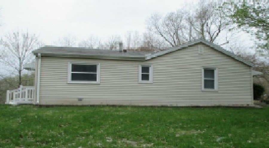 2nd image of 731 E Watrous Ave