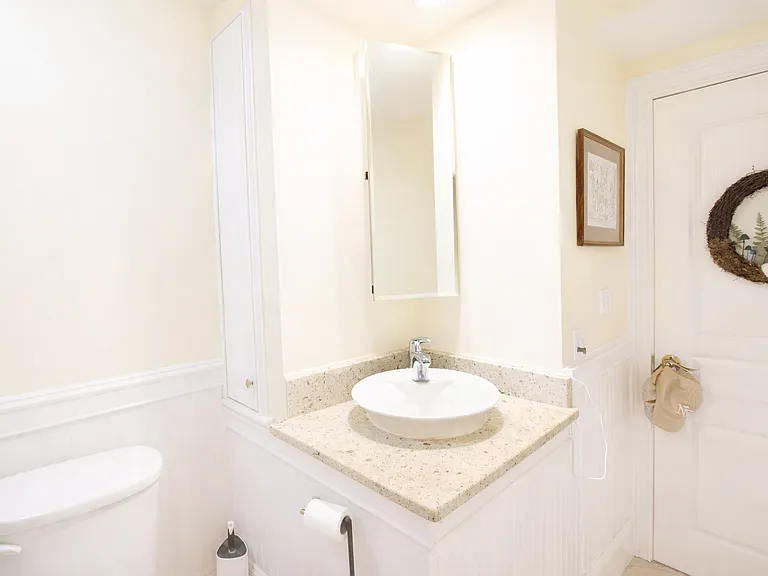 53 Woodward St #3 — Photo 5