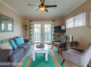 2829 Mission Blvd, San Diego, CA 92109