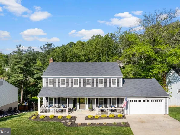 15426 Silvan Glen Dr, Dumfries, VA 22025