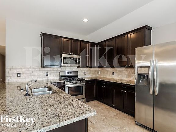 5th image of 3107 Specklebelly Dr