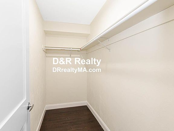 5th image of 102 Jerome St #1