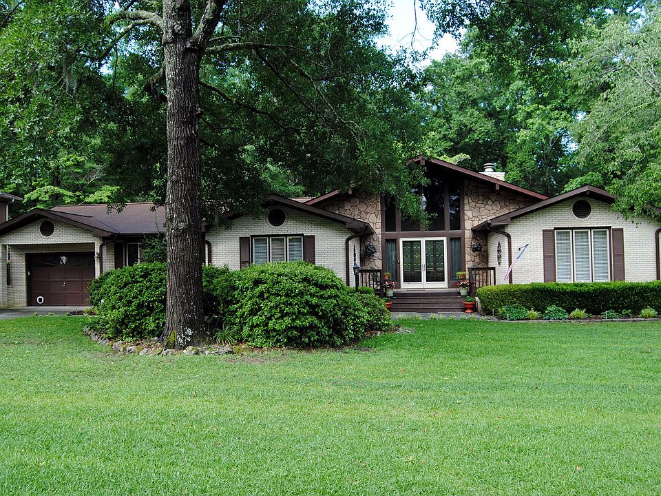 1st image of 9831 Sturgeon Drive NE