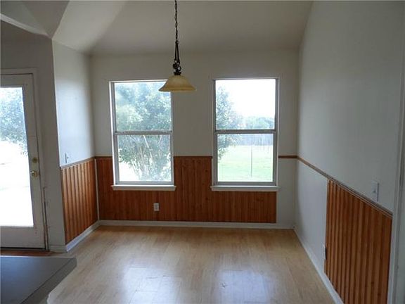 3rd image of 113 Bell Meadows Dr