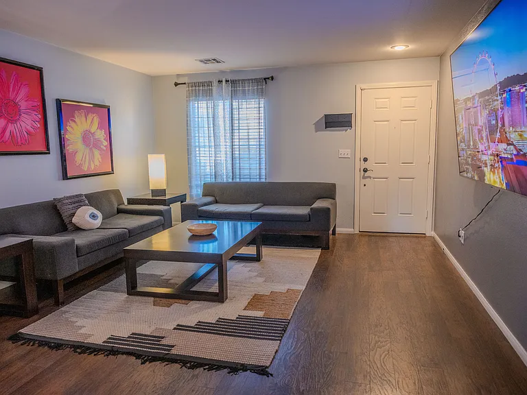 11263 Andreola Ct — Photo 39