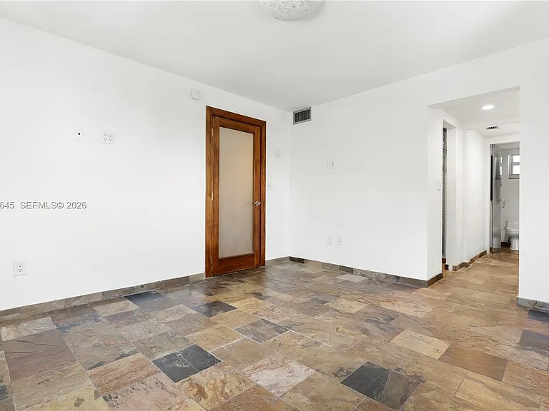 1674 Bay Rd #301 — Photo 11