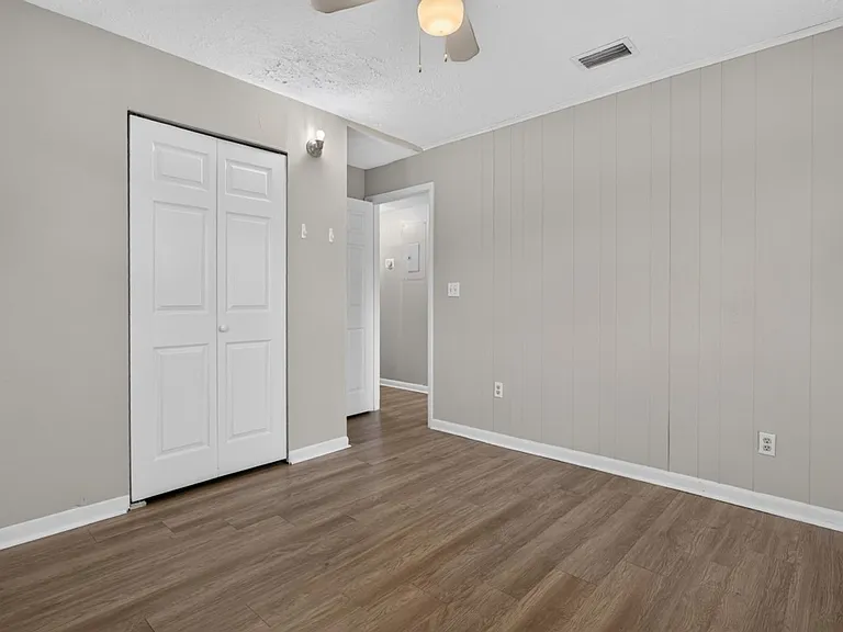 255 Woodside Dr — Photo 14