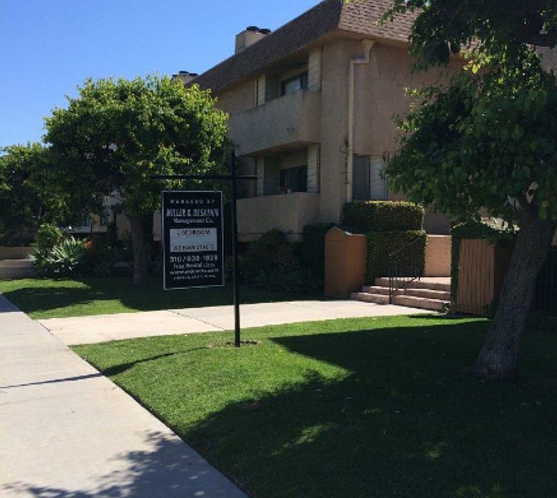 1st image of 10756 Lawler St APT 2