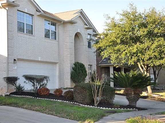 3rd image of 15017 Fernhill Dr