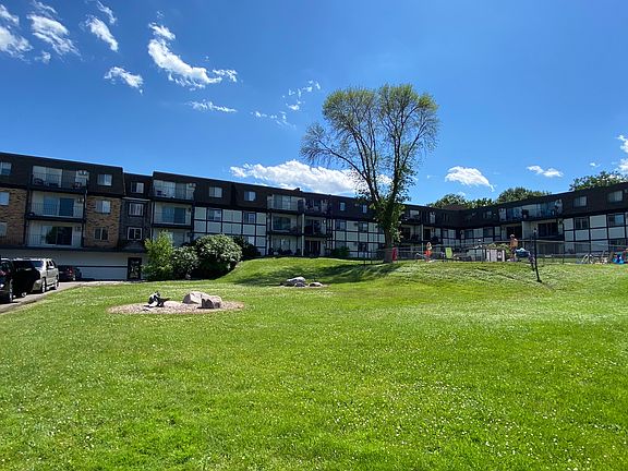 Park-like setting with over 400 ft of Lake Minnetonka lakeshore