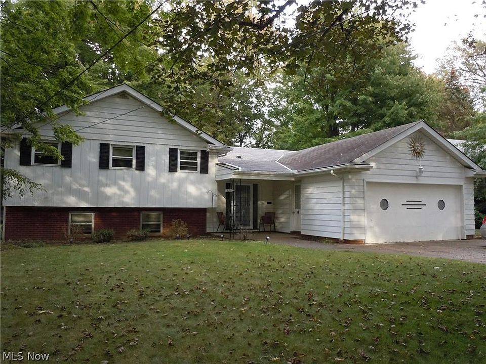 1st image of 329 Claymore Blvd