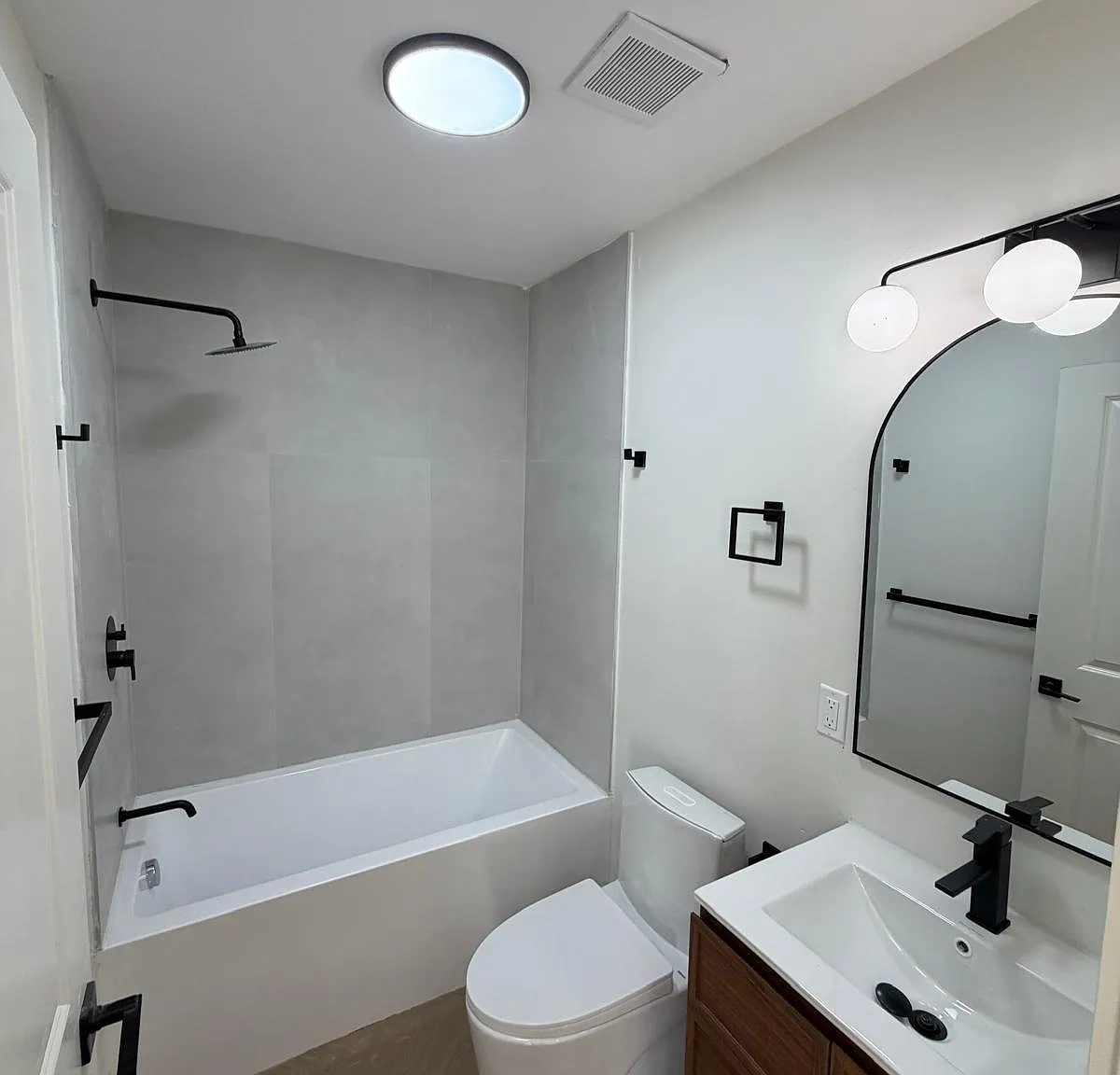 1 bed, $1,650 — Photo 2